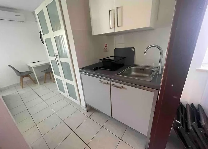 דירה Enna 2 Perfect Location מדולין